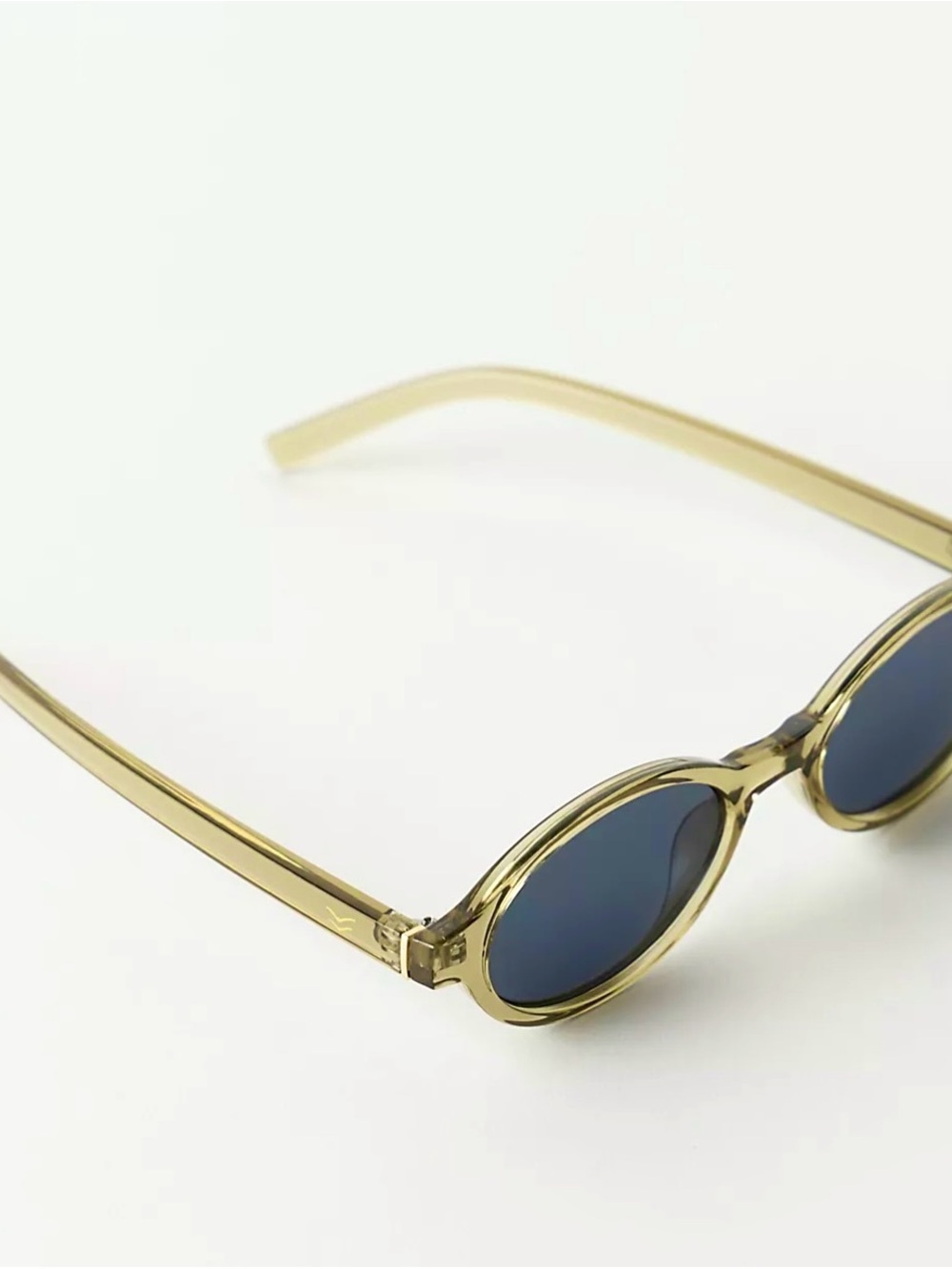 *New* Clear Olive Green I-SEA 90’s Style Oval Sunglasses